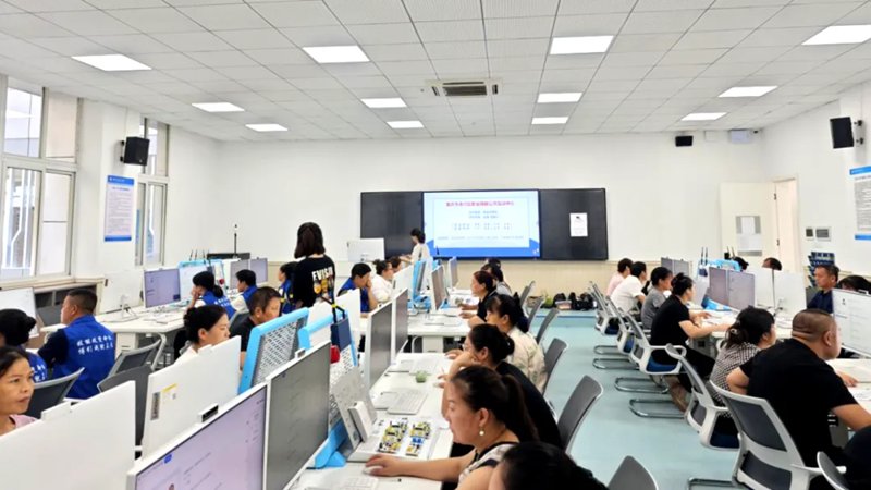 重慶科創職業學院門戶網站 打造技術服務的新聞動態平臺